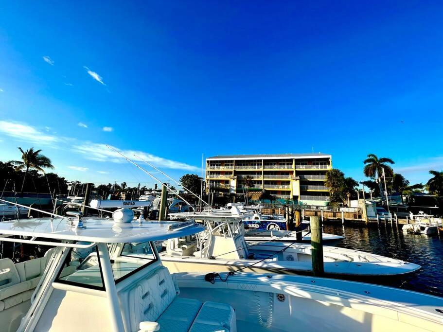 St Kitts - Downtown Waterfront Penthouse Pool Dock Parking Villa Кей Уест Екстериор снимка